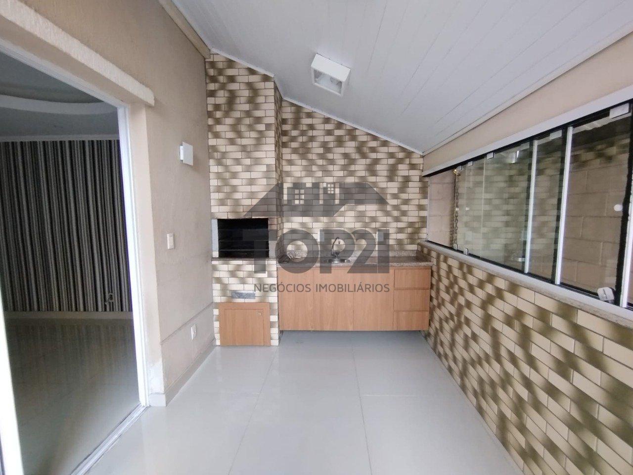 Casa Em Condomínio  no bairro Sarandi em Porto Alegre