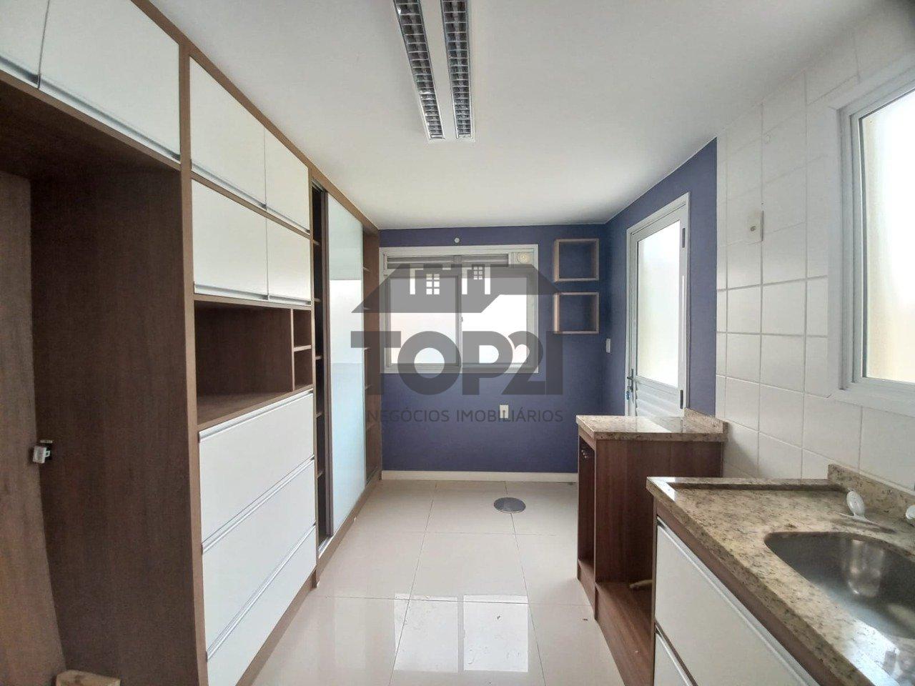 Casa Em Condomínio  no bairro Sarandi em Porto Alegre