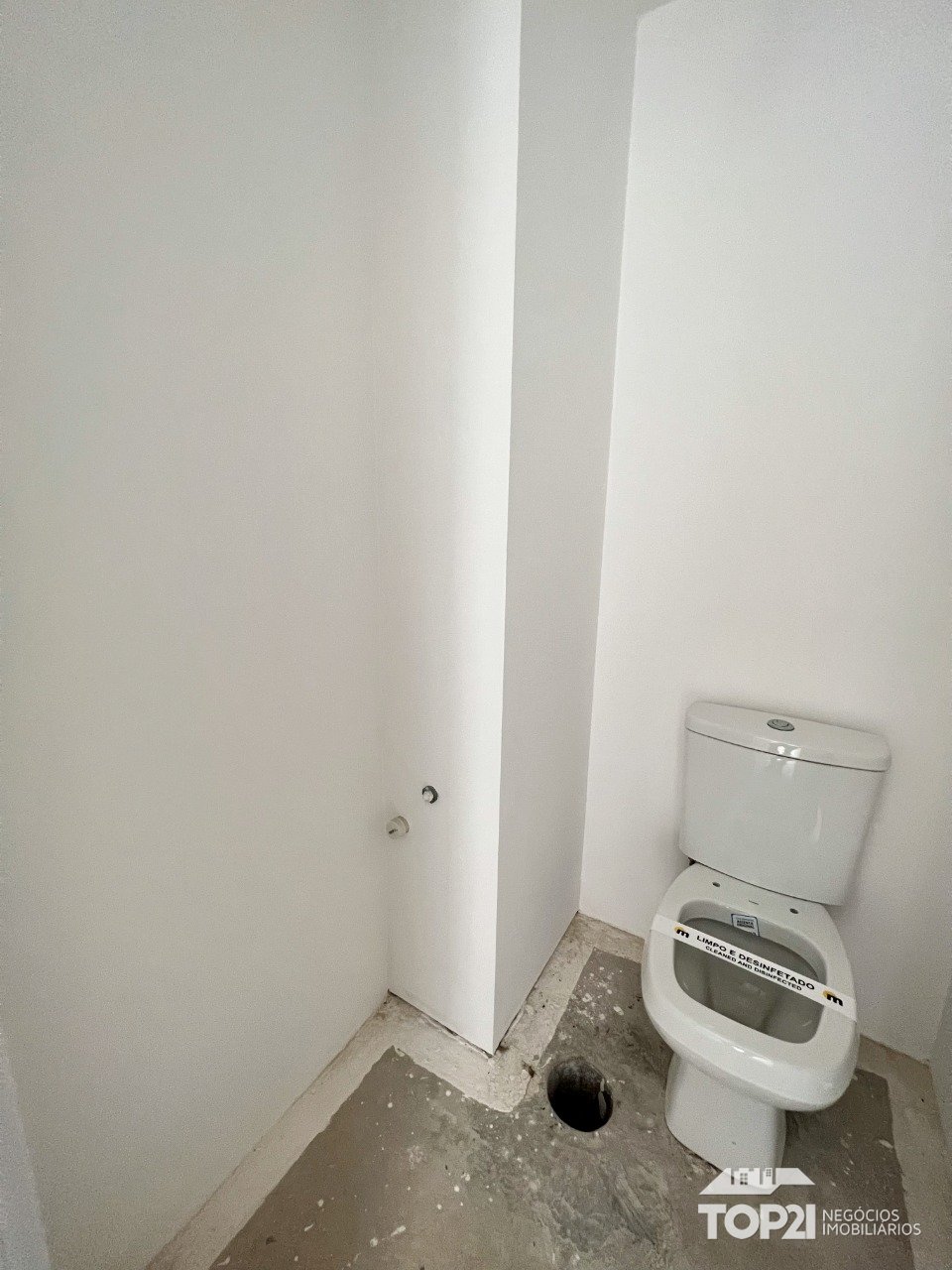 Apartamento  no bairro Jardim Lindoia em Porto Alegre