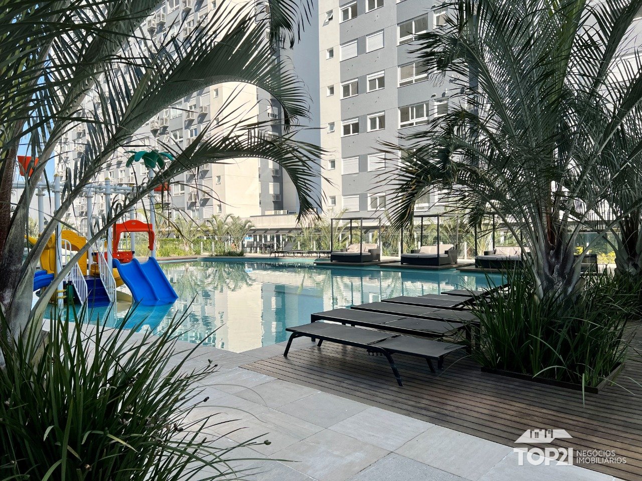 Apartamento  no bairro Jardim Lindoia em Porto Alegre