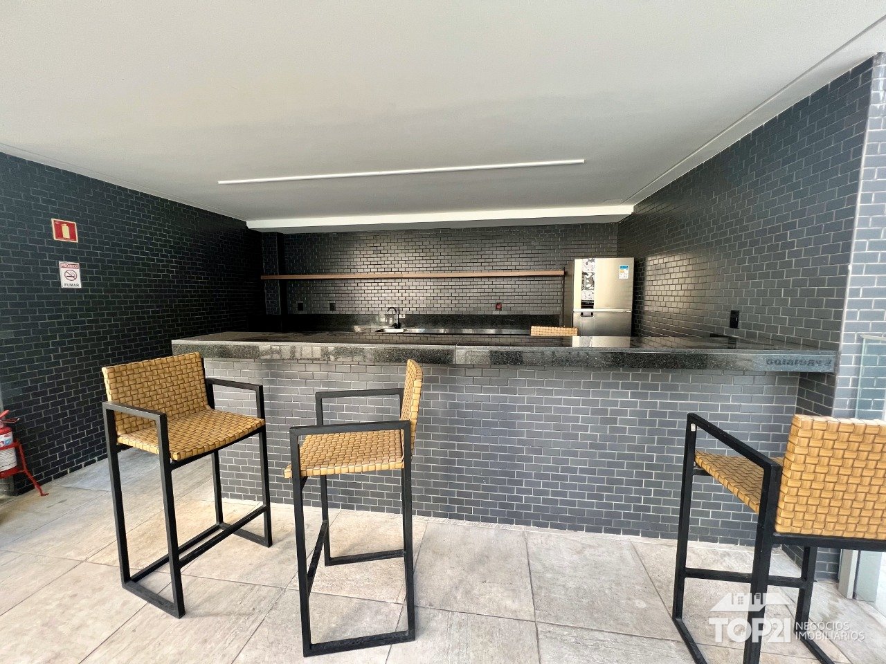 Apartamento  no bairro Jardim Lindoia em Porto Alegre