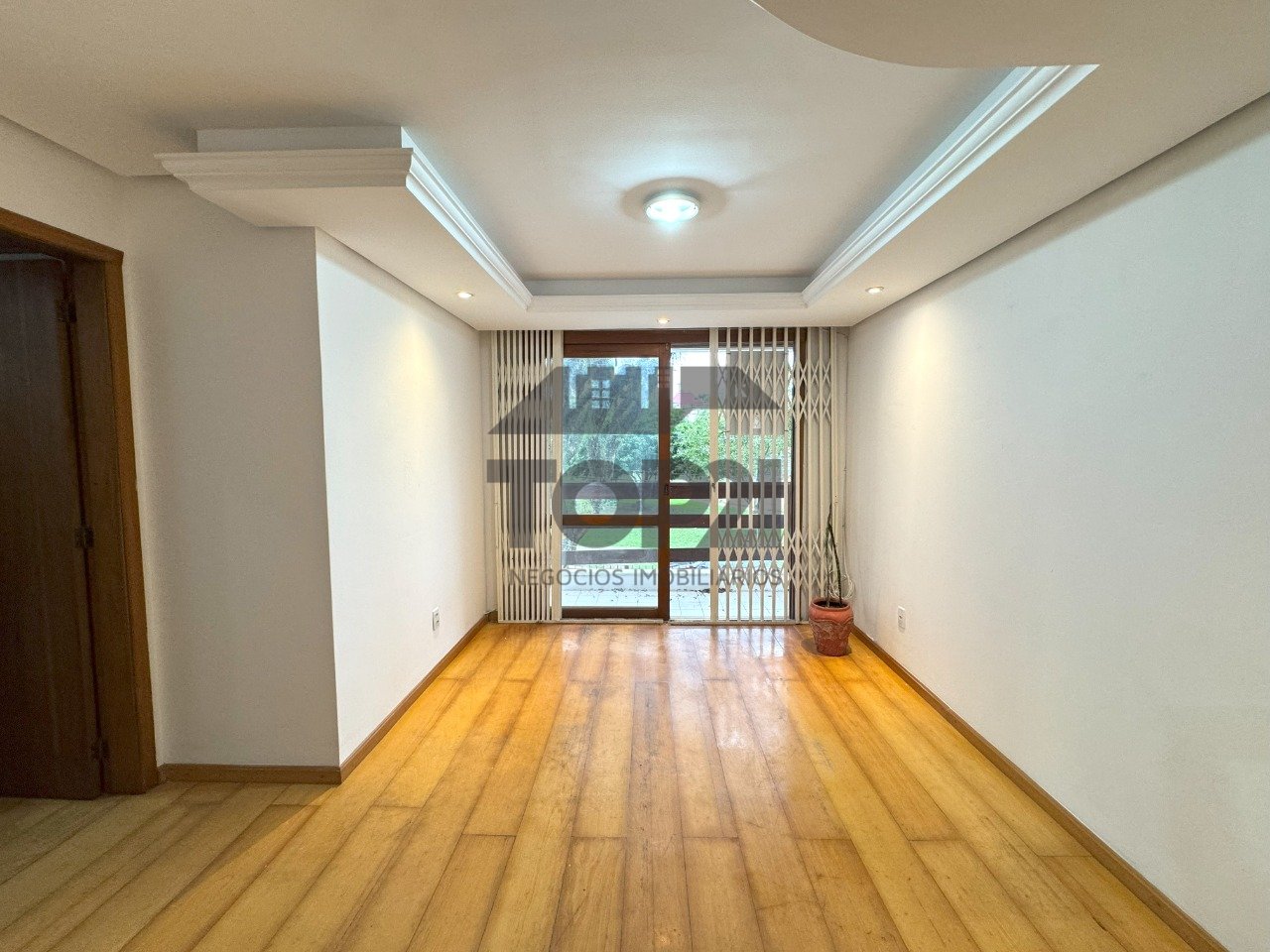 Apartamento  no bairro Sao Sebastiao em Porto Alegre