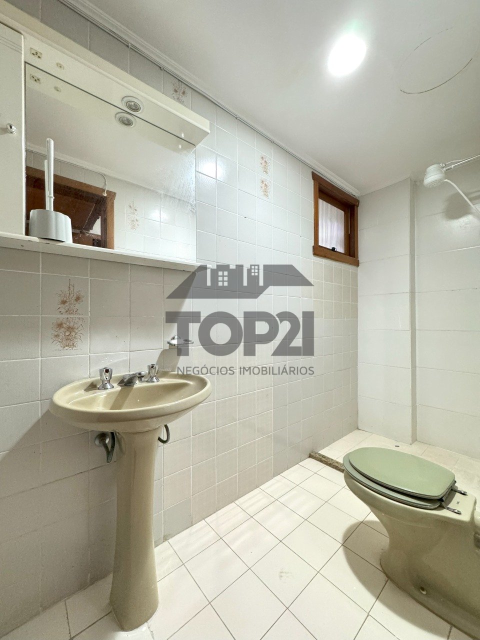 Apartamento  no bairro Sao Sebastiao em Porto Alegre