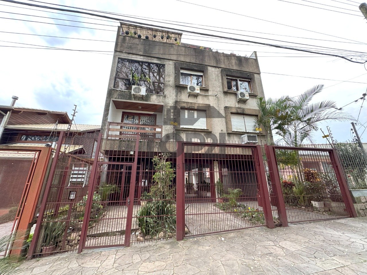 Apartamento  no bairro Sao Sebastiao em Porto Alegre