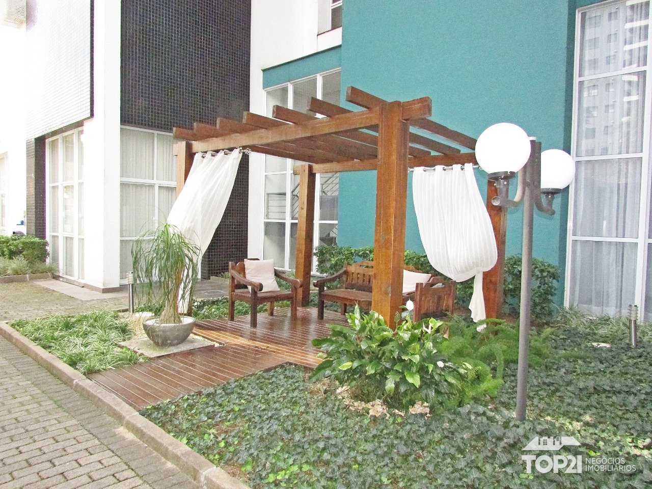 Apartamento  no bairro Passo Da Areia em Porto Alegre