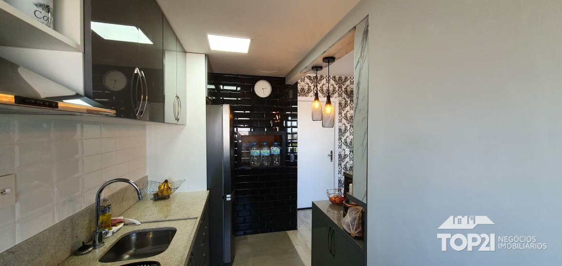 Apartamento  no bairro Navegantes em Porto Alegre