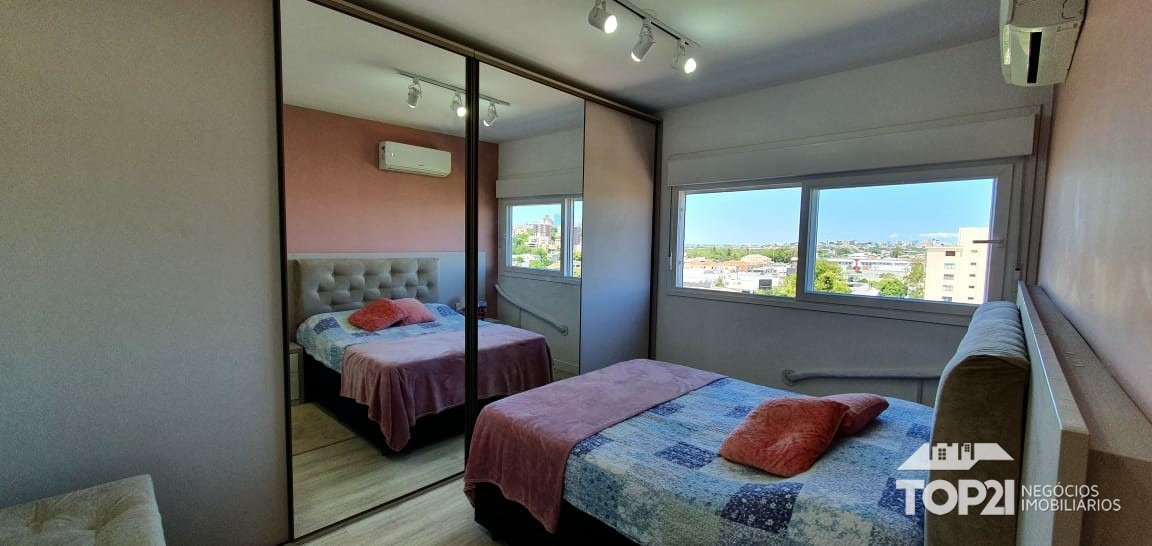 Apartamento  no bairro Navegantes em Porto Alegre