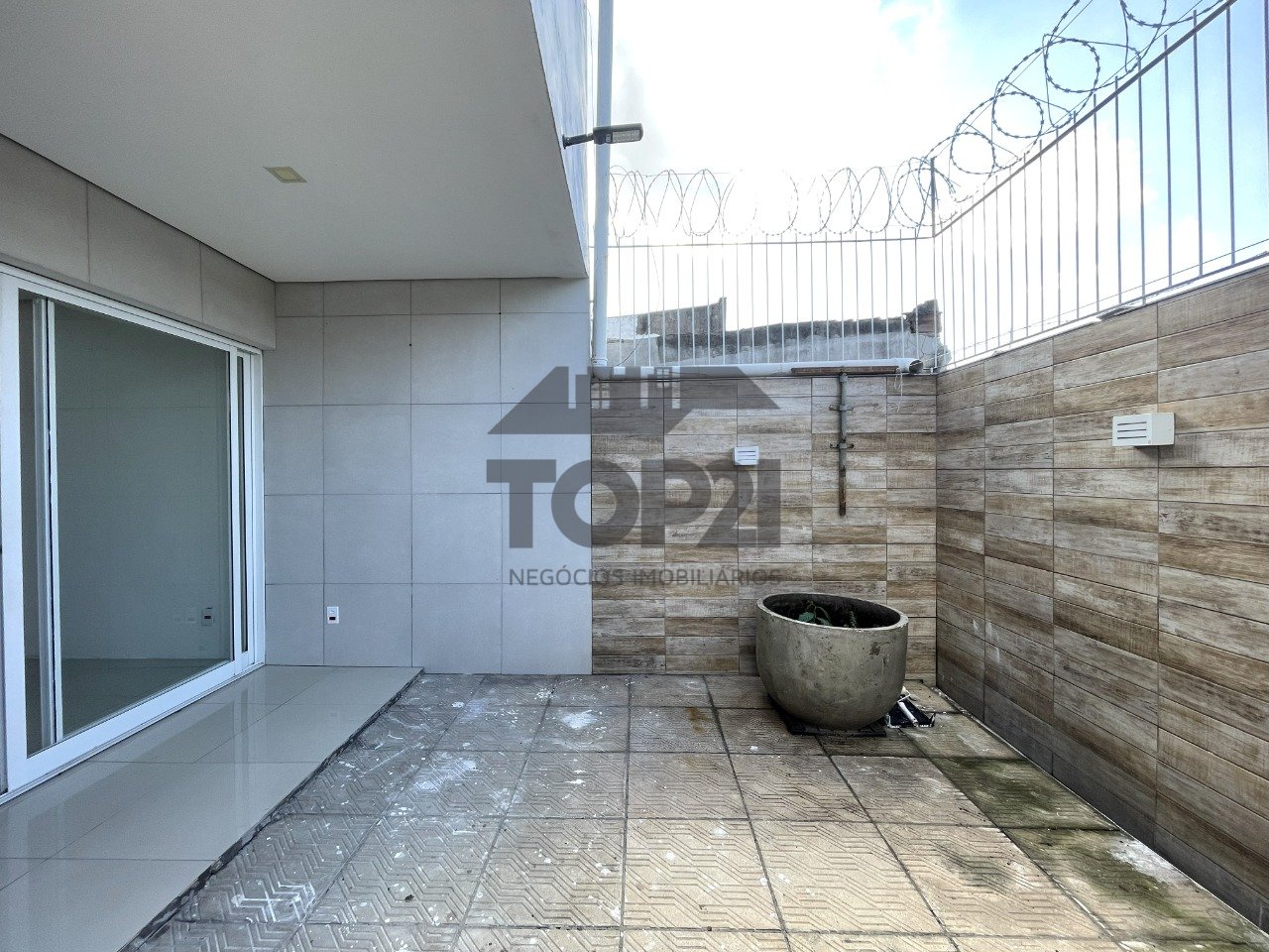 Sobrado no bairro Sarandi em Porto Alegre