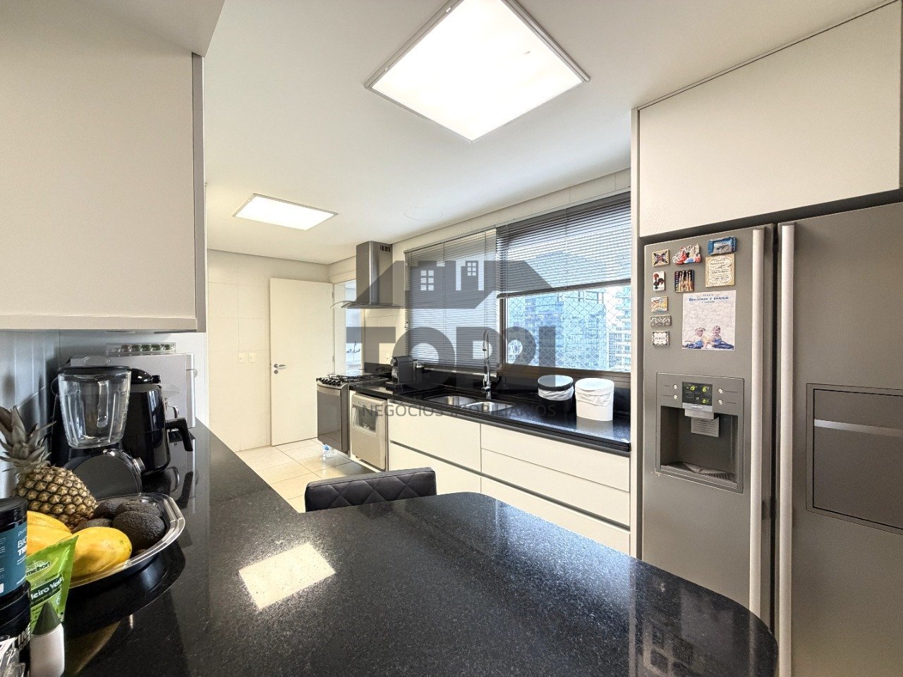 Apartamento  no bairro Três Figueiras em Porto Alegre