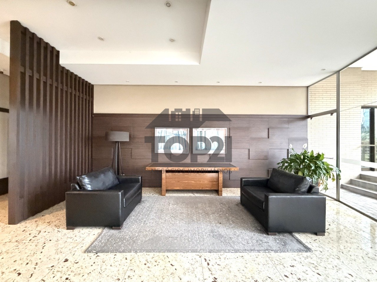 Apartamento  no bairro Três Figueiras em Porto Alegre