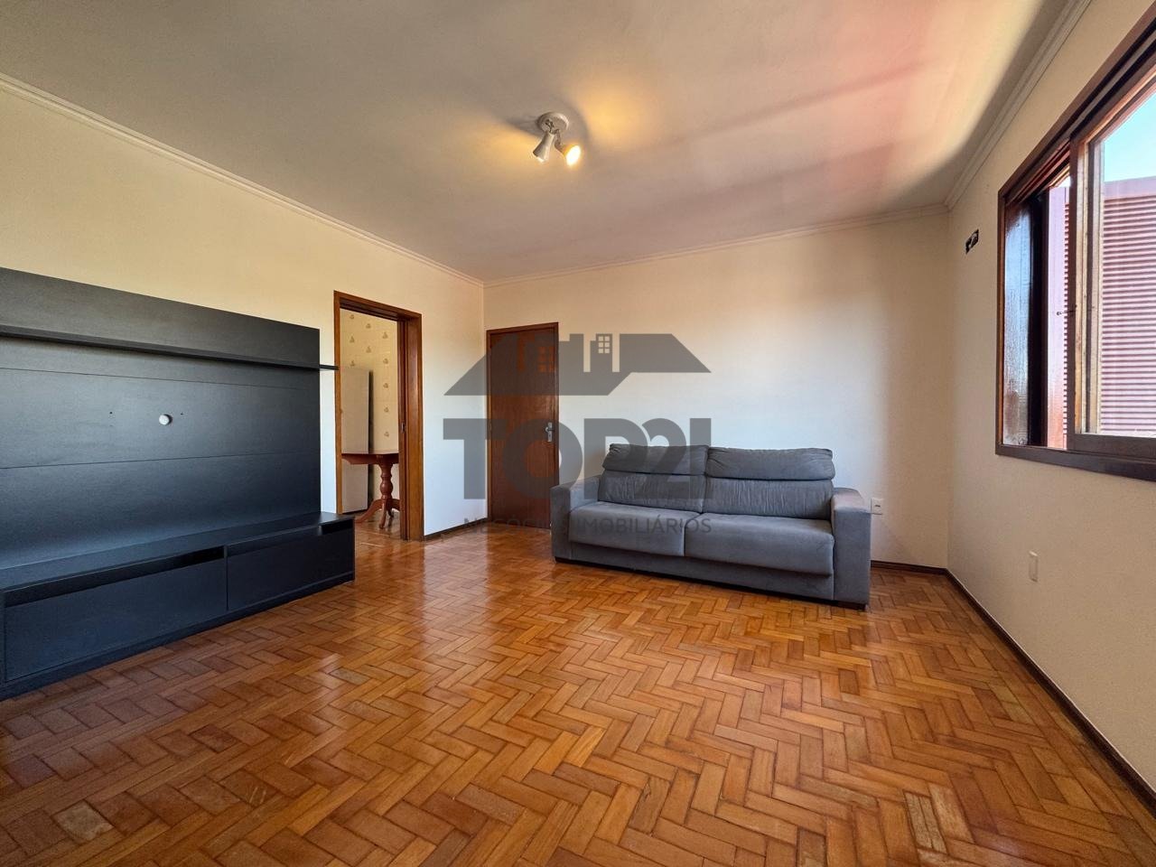 Apartamento  no bairro Barao Do Cahy em Porto Alegre