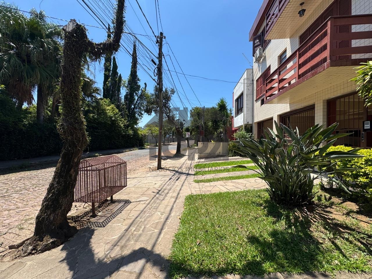 Apartamento  no bairro Barao Do Cahy em Porto Alegre