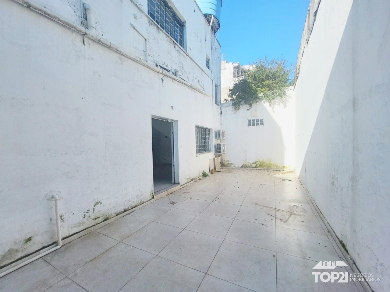 Loja no bairro Sao Geraldo em Porto Alegre