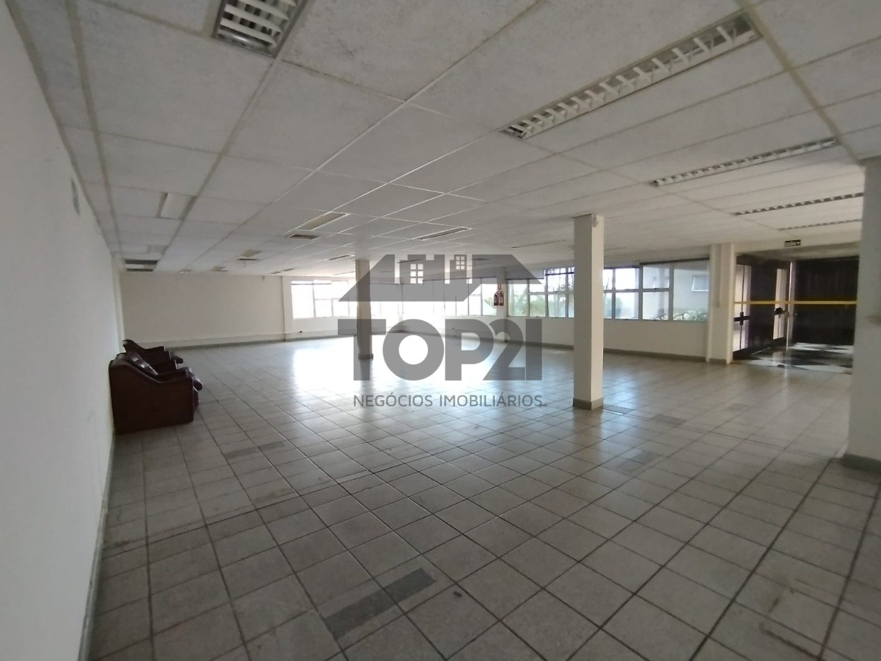 Depósito no bairro Sarandi em Porto Alegre