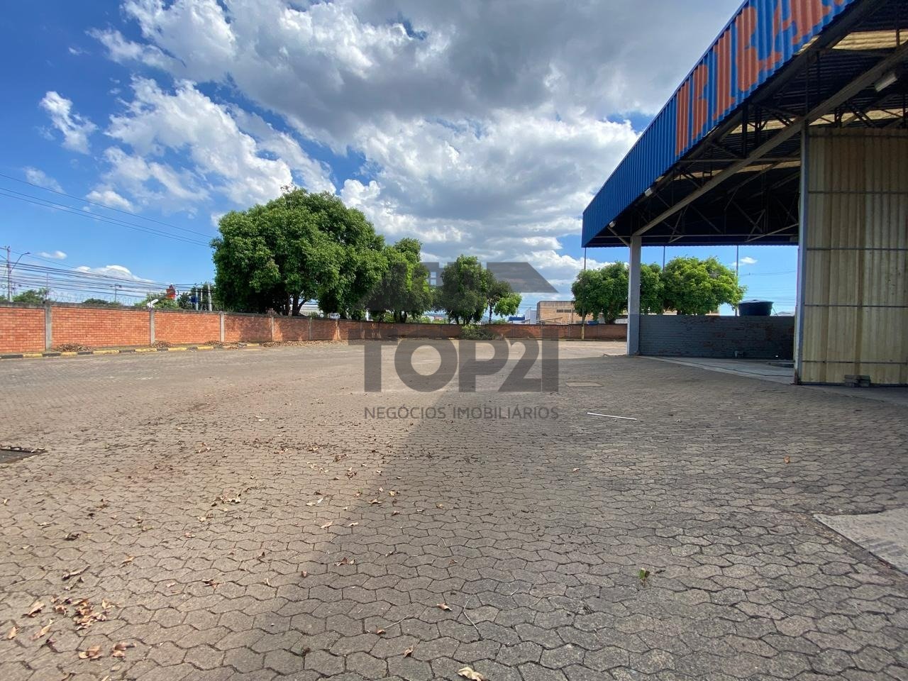 Depósito no bairro Sarandi em Porto Alegre