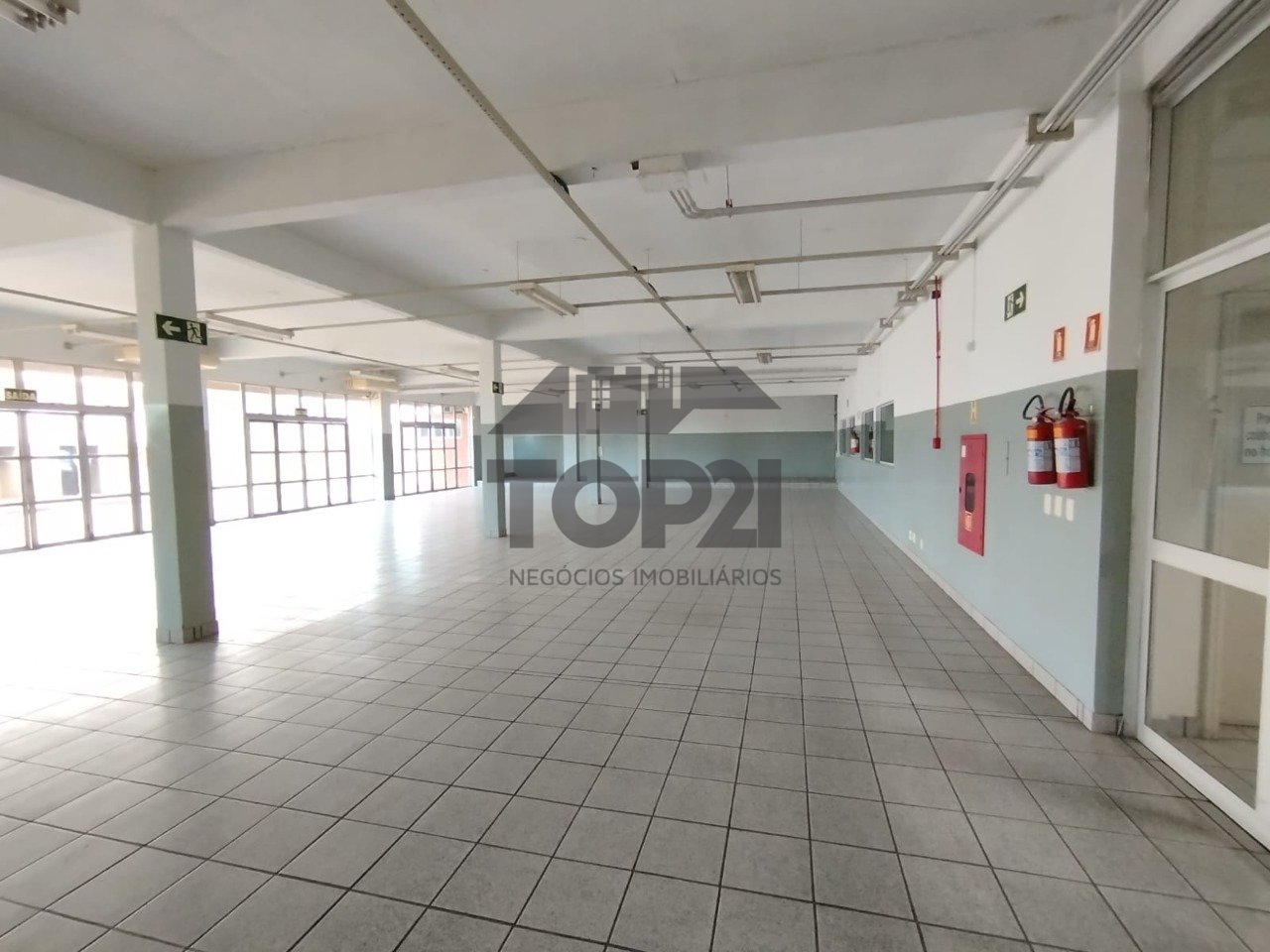 Depósito no bairro Sarandi em Porto Alegre