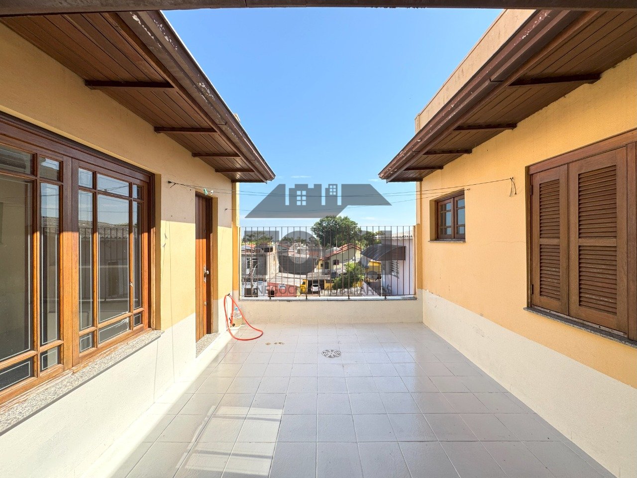 Apartamento  no bairro Passo Das Pedras em Porto Alegre