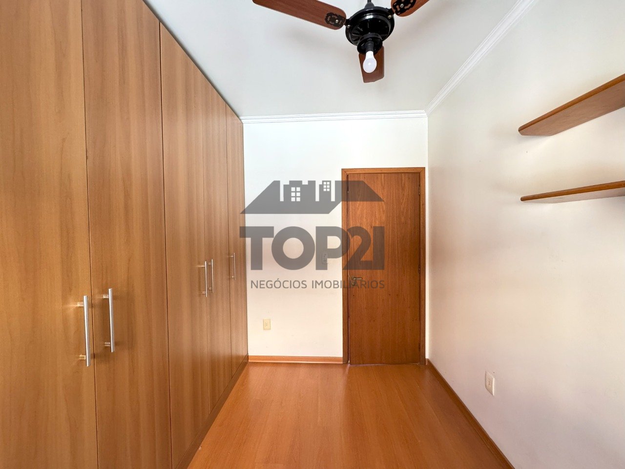 Apartamento  no bairro Passo Das Pedras em Porto Alegre