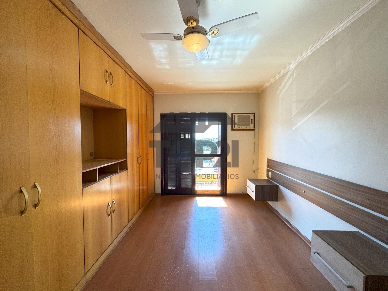 Apartamento  no bairro Passo Das Pedras em Porto Alegre