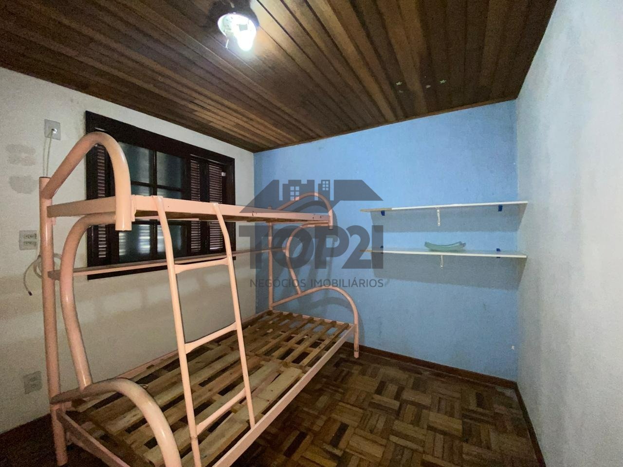 Casa no bairro Rubem Berta em Porto Alegre