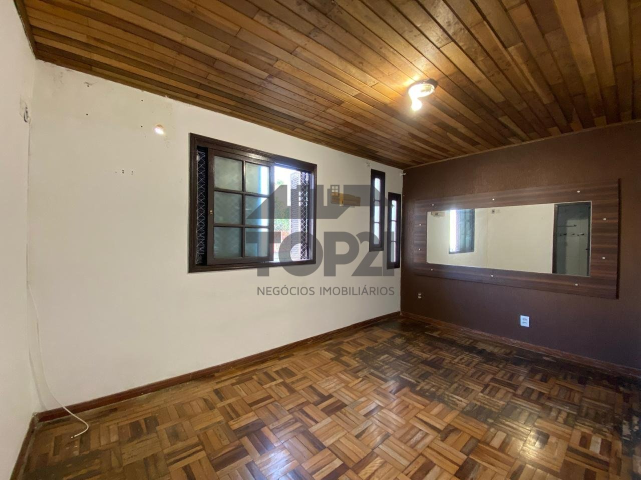 Casa no bairro Rubem Berta em Porto Alegre