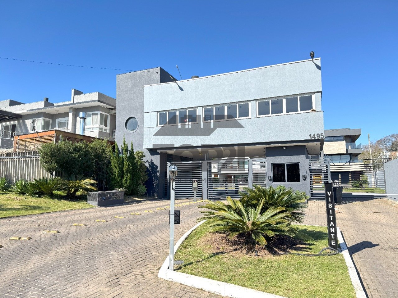 Casa Em Condomínio  no bairro Sarandi em Porto Alegre