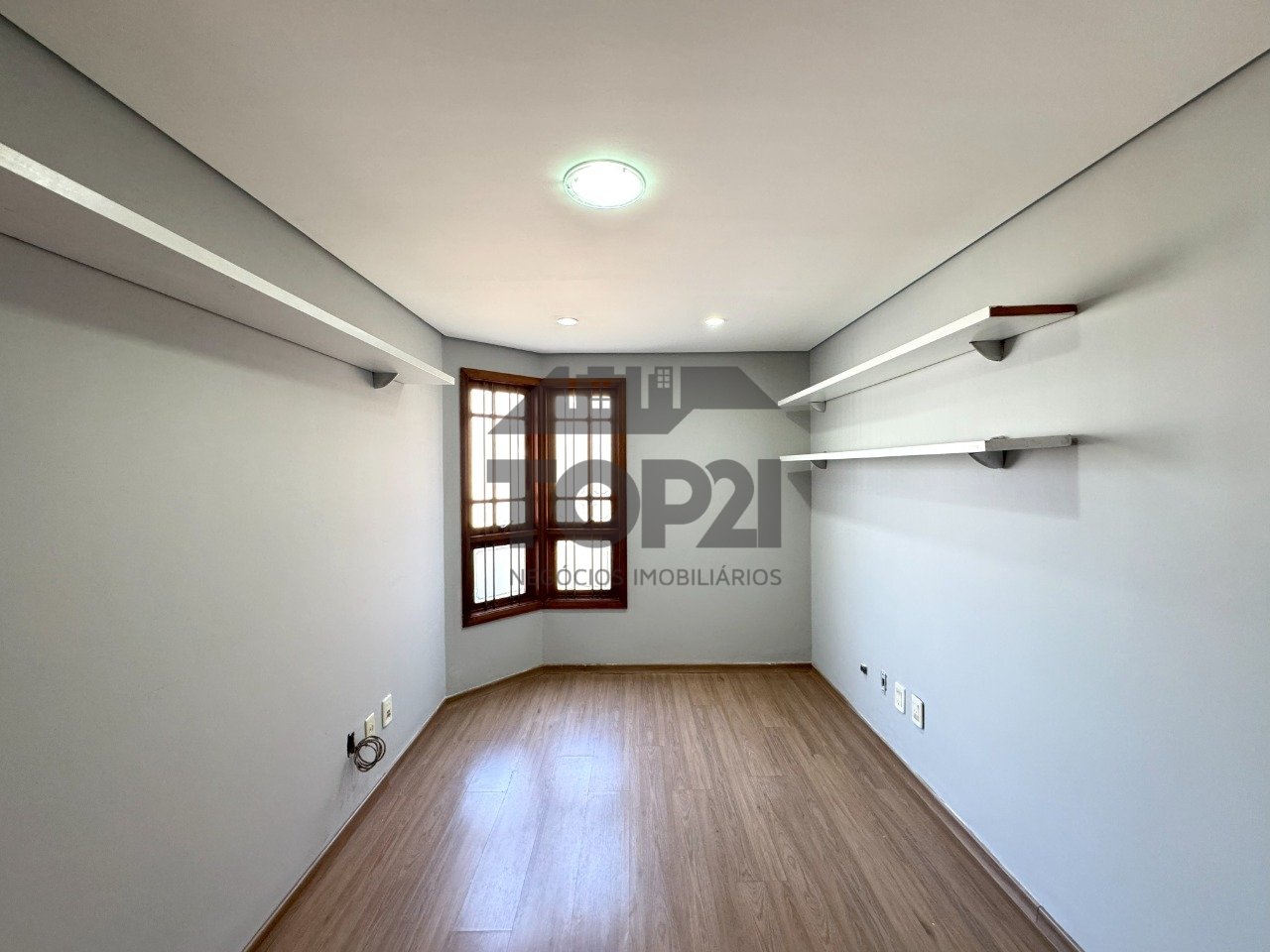 Casa Em Condomínio  no bairro Sarandi em Porto Alegre