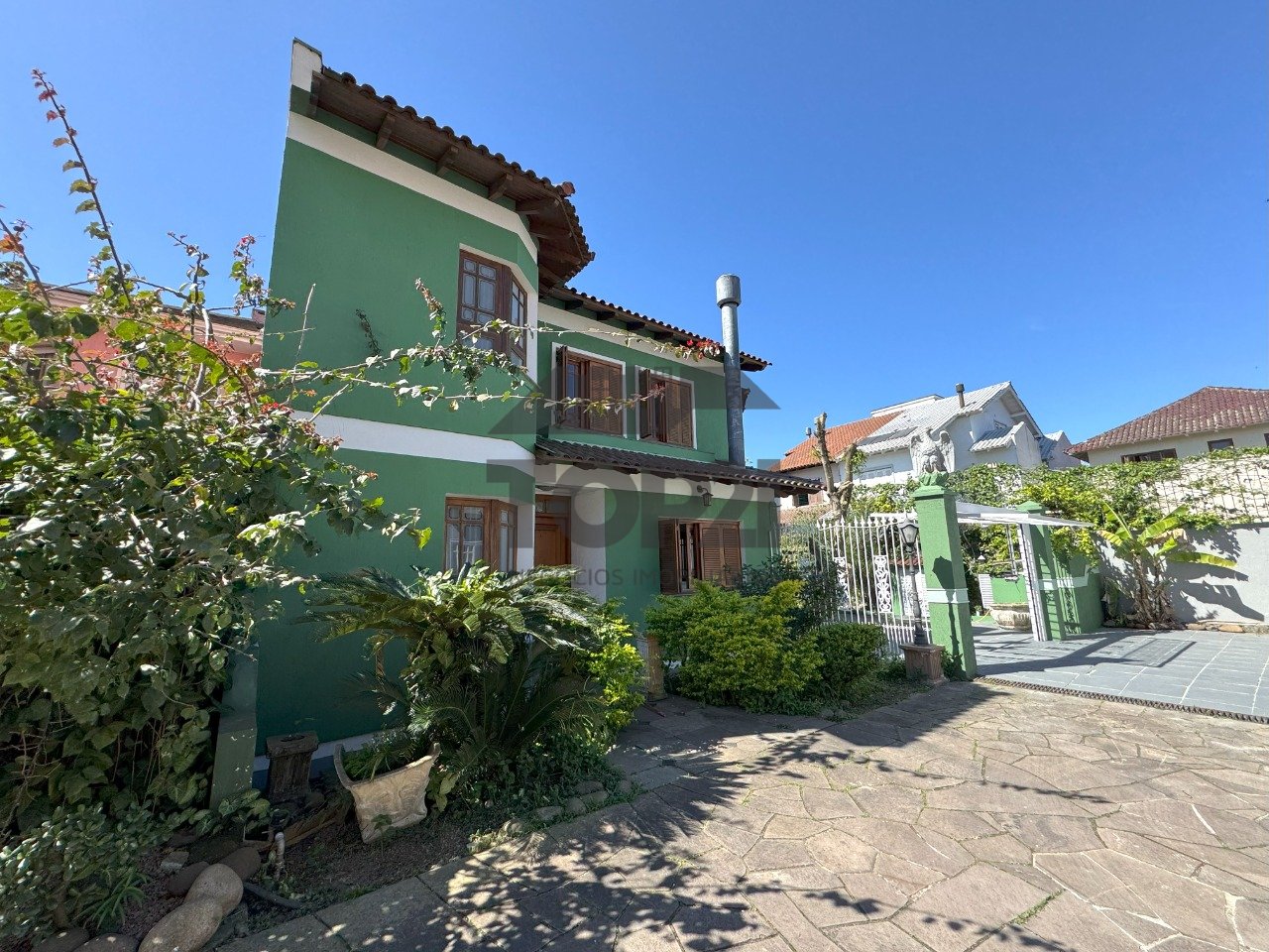 Casa Em Condomínio  no bairro Sarandi em Porto Alegre