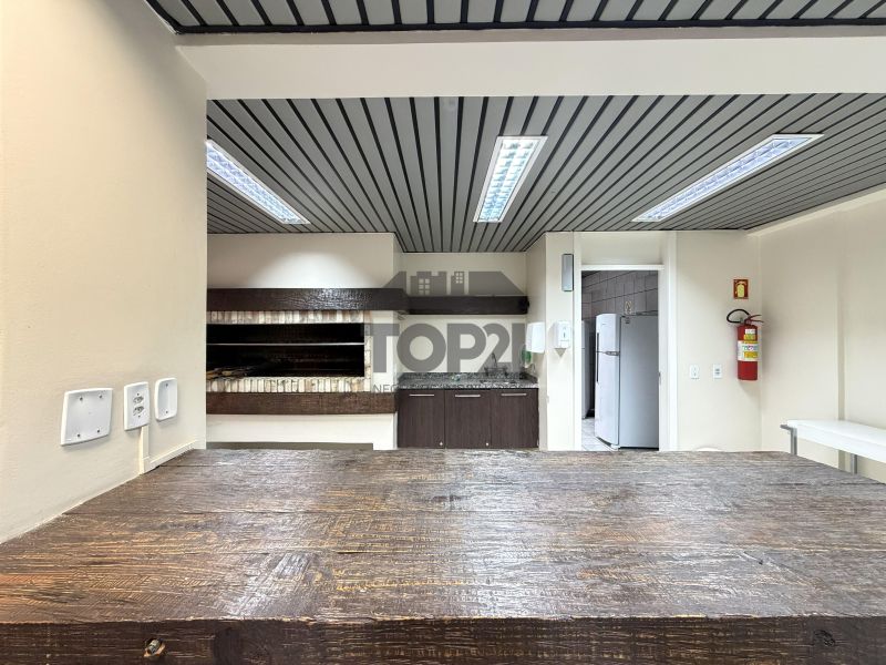 Prédio Comercial  no bairro Jardim Sao Pedro em Porto Alegre