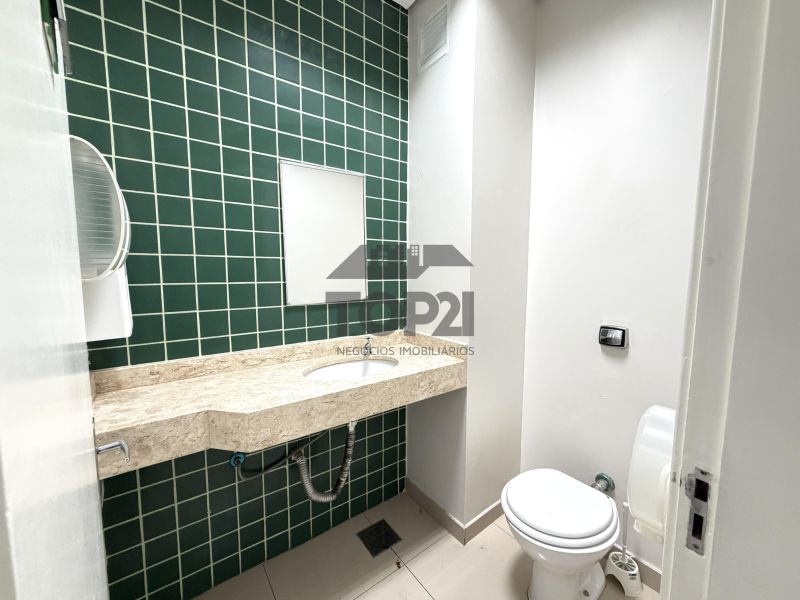 Prédio Comercial  no bairro Jardim Sao Pedro em Porto Alegre