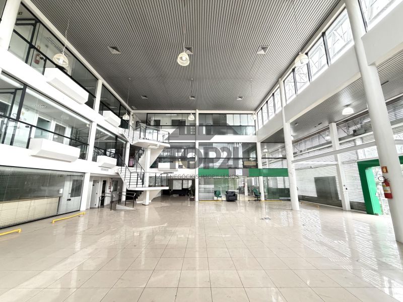Prédio Comercial  no bairro Jardim Sao Pedro em Porto Alegre