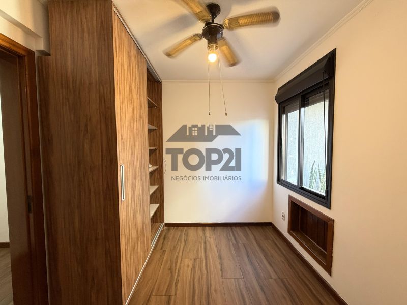Apartamento  no bairro Cristo Redentor em Porto Alegre