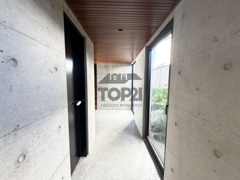 Vende- se Casa no Condominio Prado Los Álamos em  Gravatai 