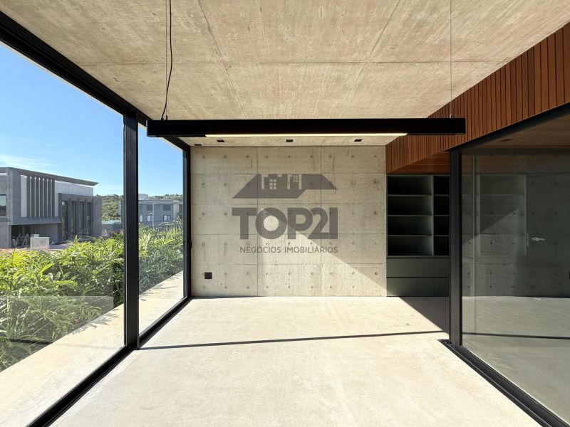 Vende- se Casa no Condominio Prado Los Álamos em  Gravatai 