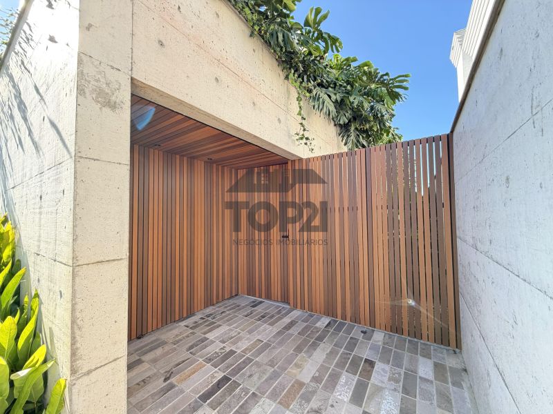 Vende- se Casa no Condominio Prado Los Álamos em  Gravatai 