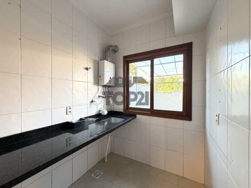 Vende-se Casa em condomínio Parque Iguaçu 