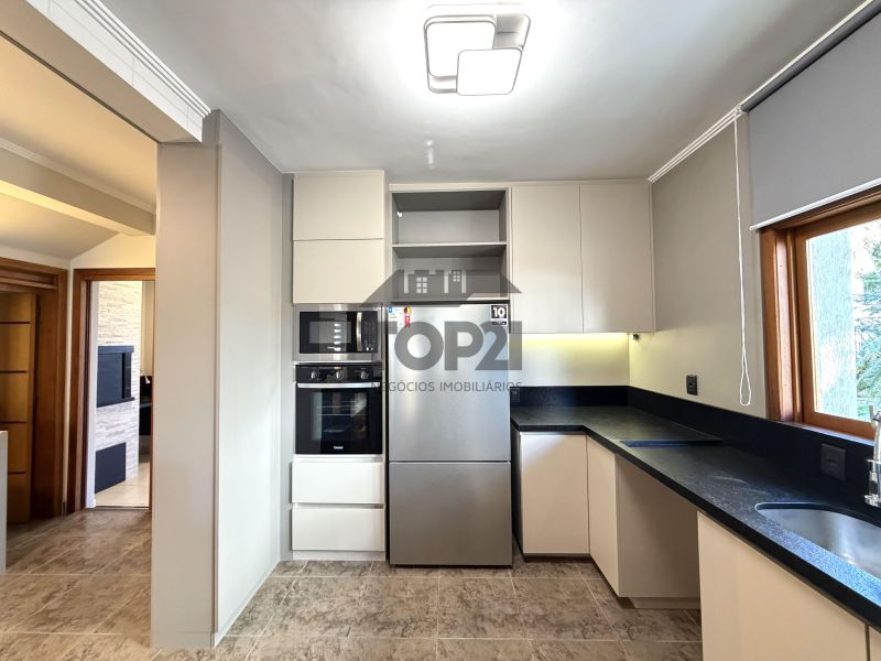 Vende-se Casa em condomínio Parque Iguaçu 