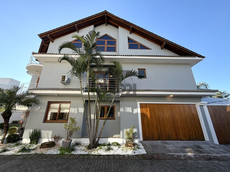 Vende-se Casa em condomínio Parque Iguaçu 