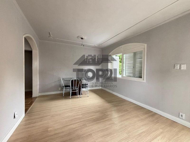 Apartamento  no bairro Sarandi em Porto Alegre