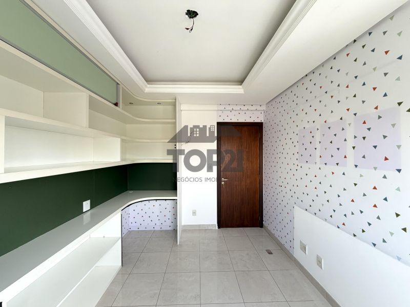 Apartamento  no bairro Jardim Itu em Porto Alegre