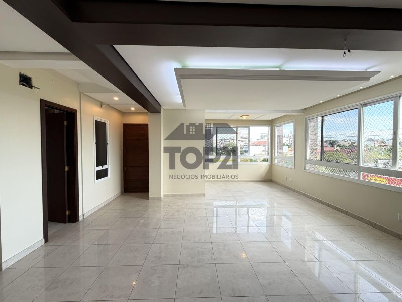Apartamento  no bairro Jardim Itu em Porto Alegre