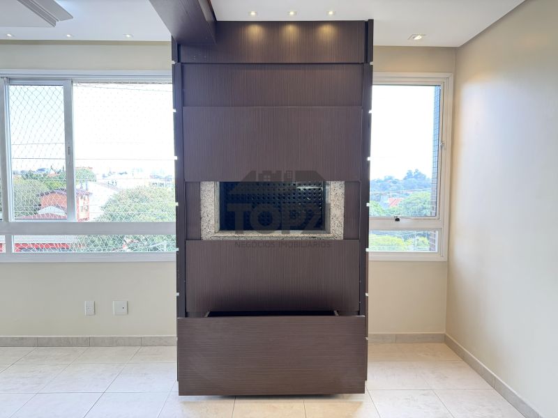 Apartamento  no bairro Jardim Itu em Porto Alegre