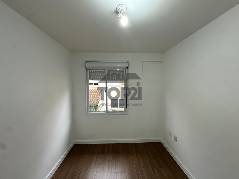 Casa Em Condomínio  no bairro Sarandi em Porto Alegre