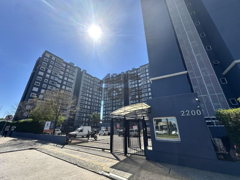 Apartamento  no bairro Jardim Leopoldina em Porto Alegre