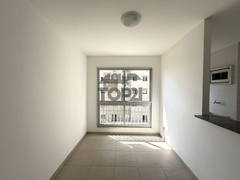 Apartamento  no bairro Jardim Itu em Porto Alegre