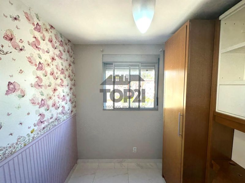 Apartamento  no bairro Jardim Itu em Porto Alegre