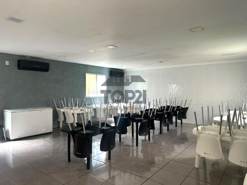 Apartamento  no bairro Jardim Itu em Porto Alegre