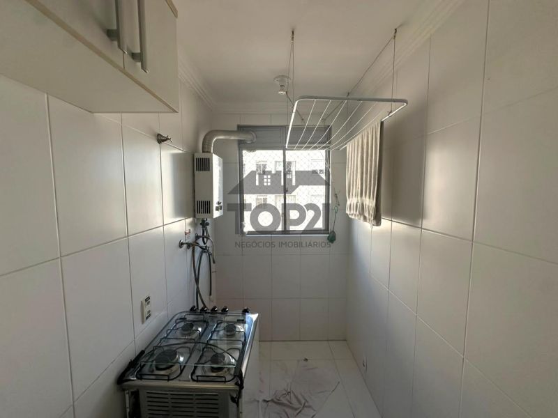 Apartamento  no bairro Jardim Itu em Porto Alegre