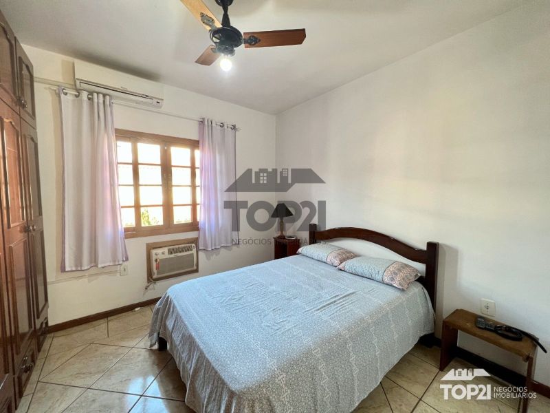Casa Em Condomínio  no bairro Sarandi em Porto Alegre