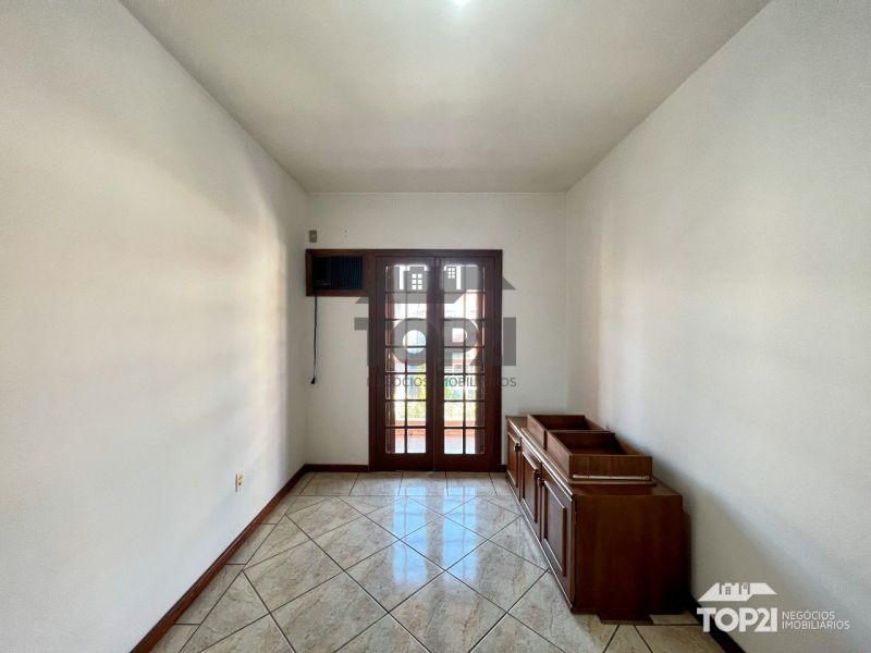 Casa Em Condomínio  no bairro Sarandi em Porto Alegre